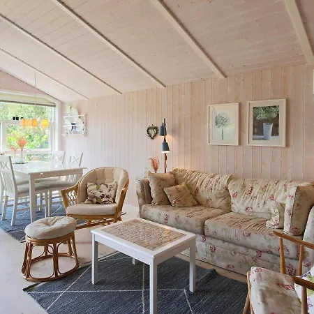 4 Person In F Llenslev Ferienhaus Føllenslev