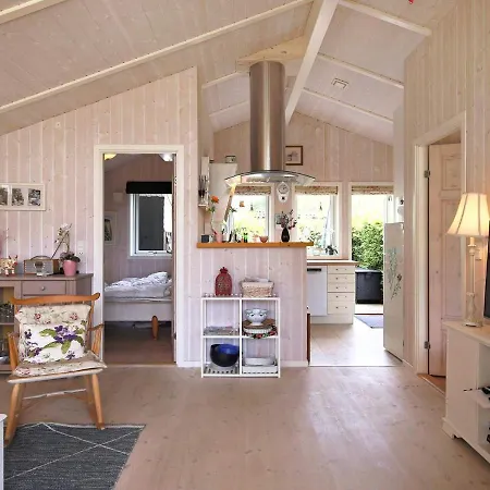 4 Person In F Llenslev Ferienhaus *