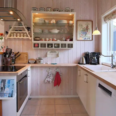 4 Person In F Llenslev Ferienhaus *