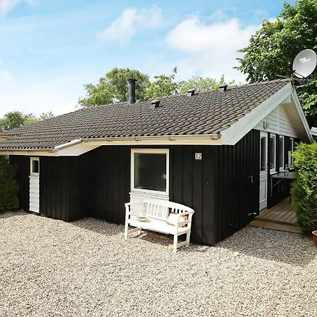 4 Person In F Llenslev Ferienhaus *